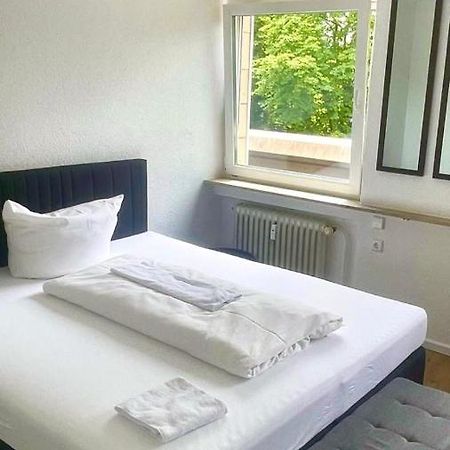 Pension Rd Reutlingen Esterno foto